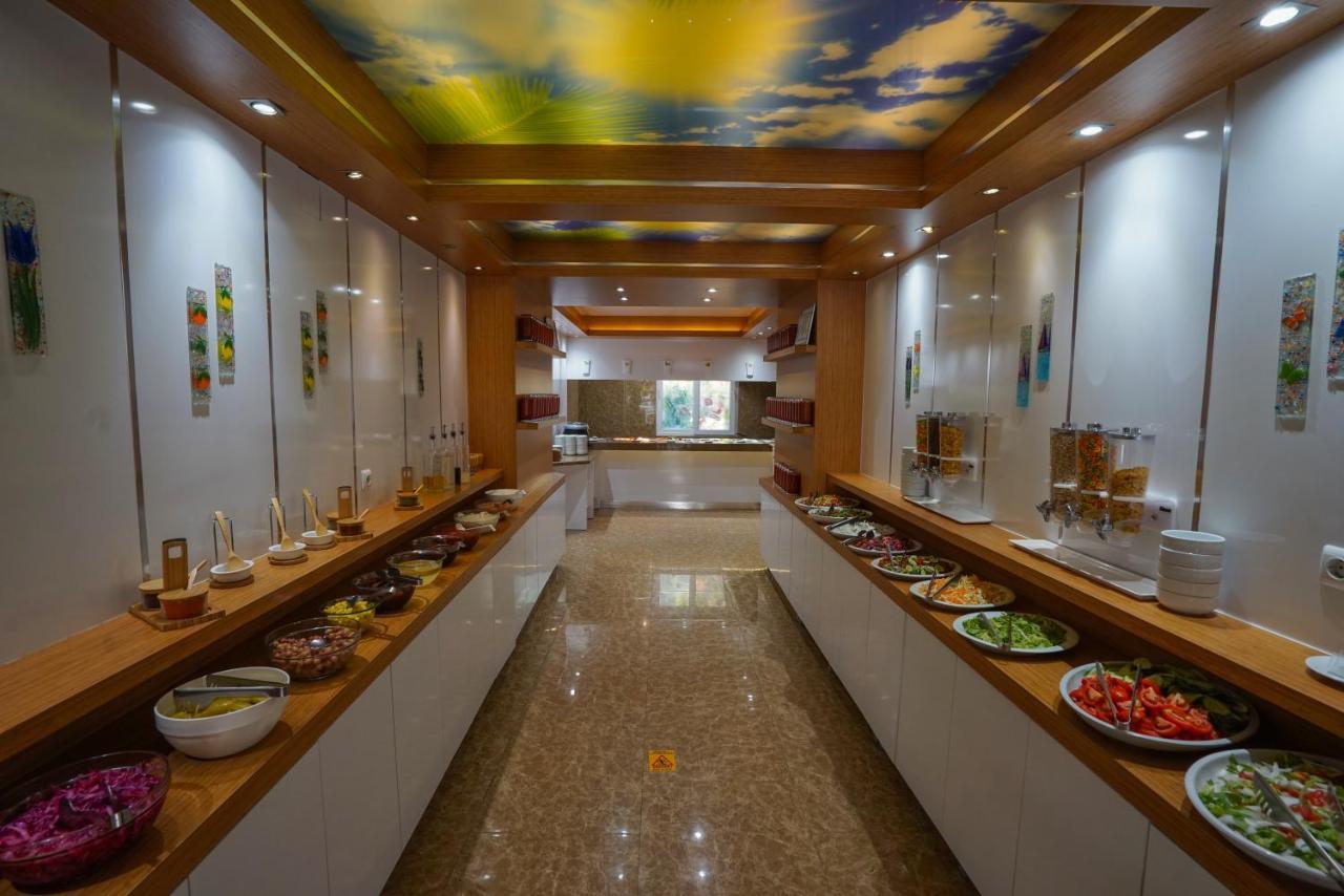 Bora Bora Butik Hotel Аланя Екстериор снимка