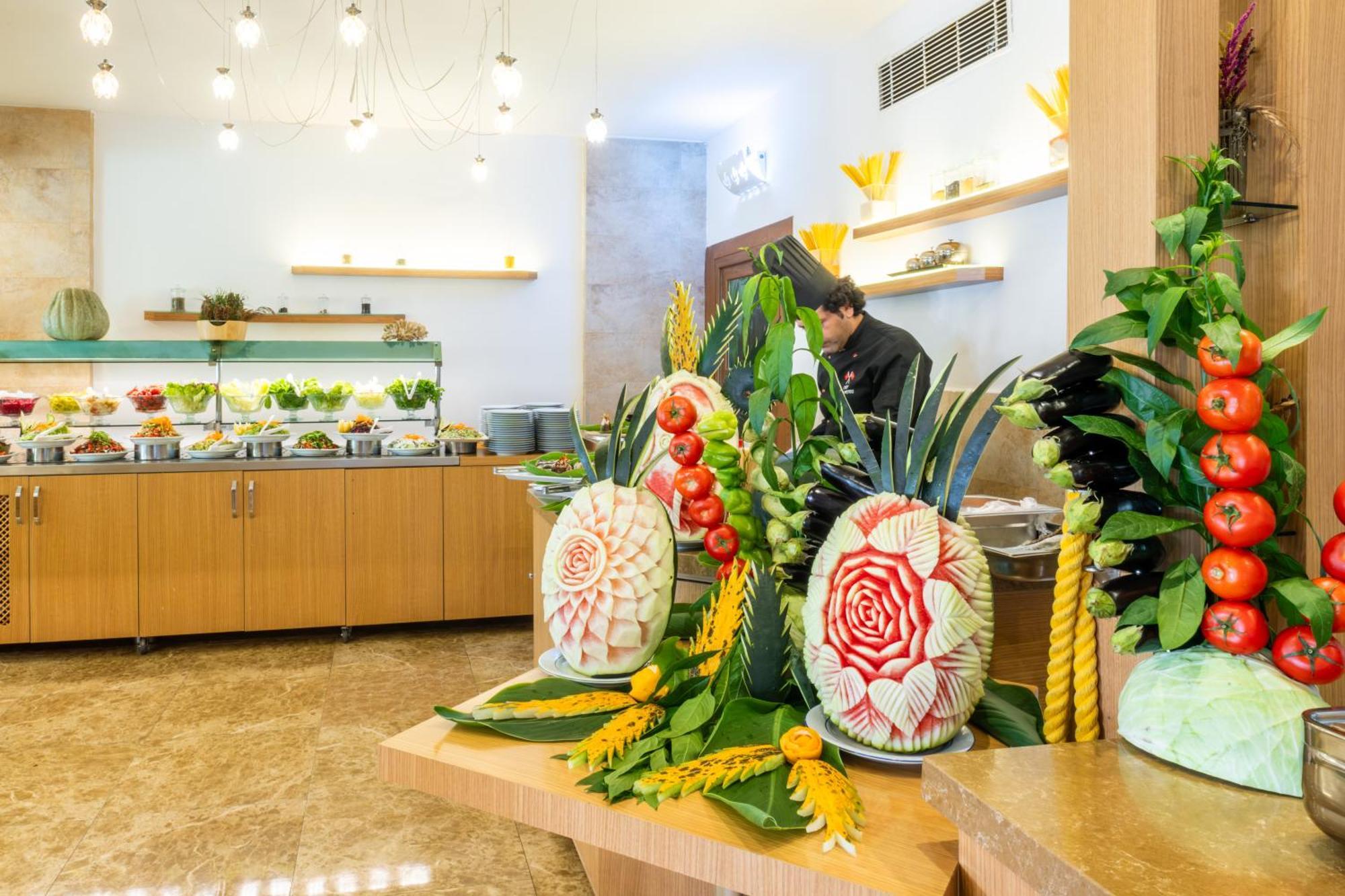Bora Bora Butik Hotel Аланя Екстериор снимка